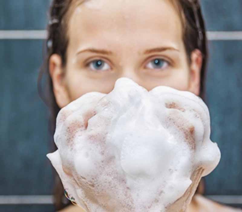 Cara Pemakaian Fruitamin Soap 